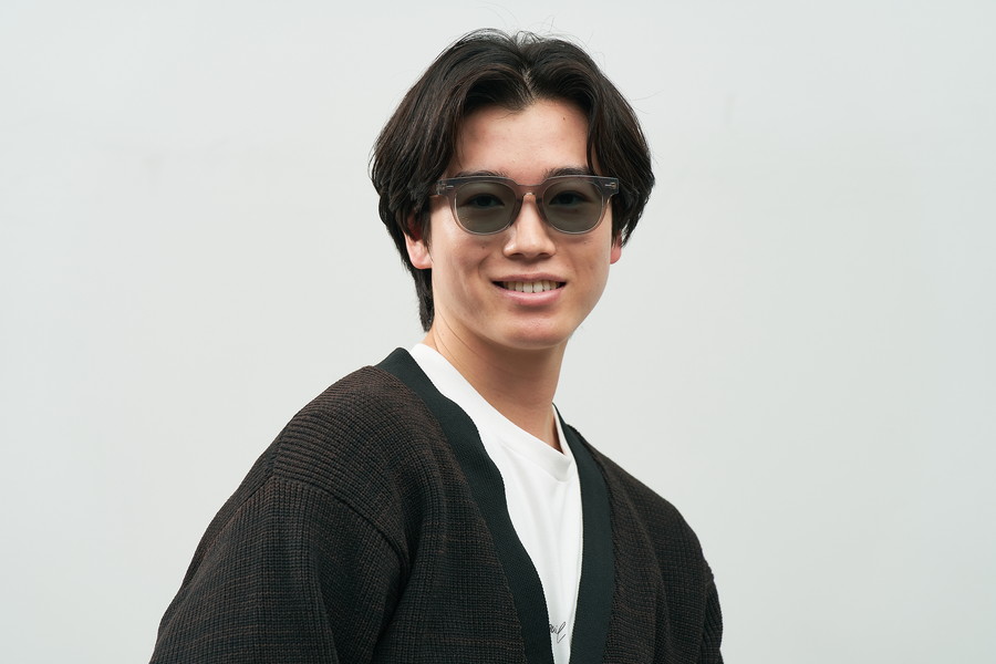 SUNCUTGlasses/UV100%CUT