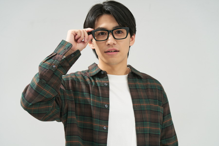 存在感のあるクラシックなウェリントン型