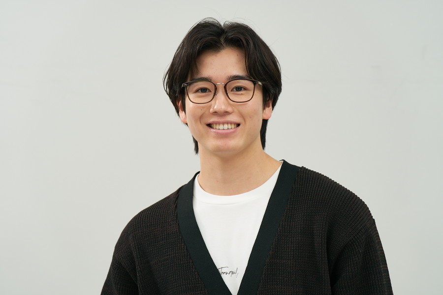 ファッション性の高いコンビネーションチタン