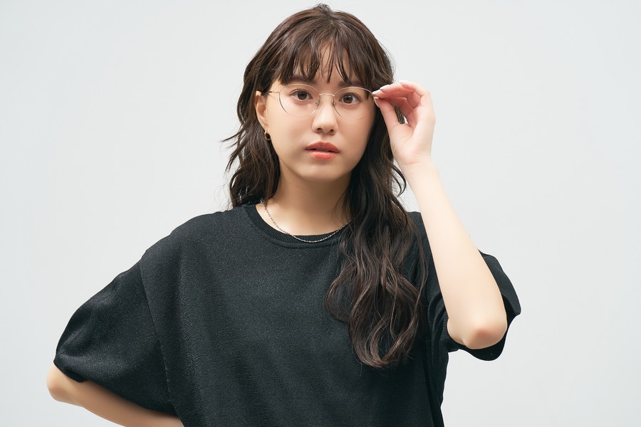 トレンド感のあるメタルフレーム/SKINNY METAL