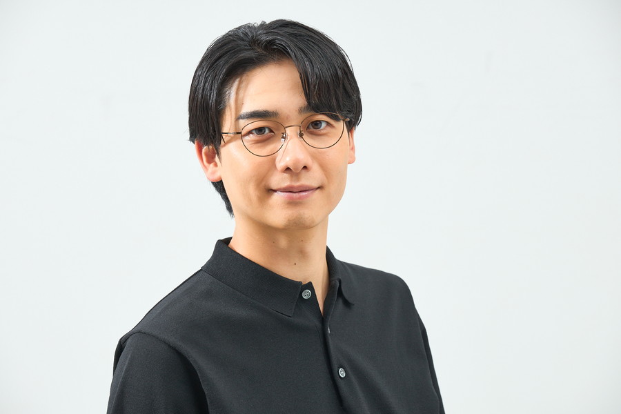 トレンド感のあるメタルフレーム/SKINNY METAL