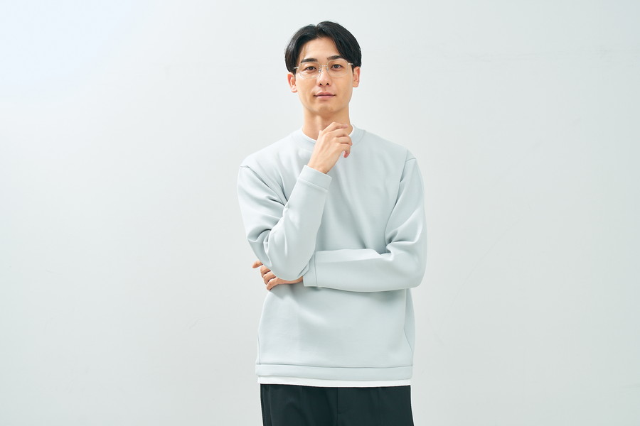 クラシックでレトロなウェリントン型