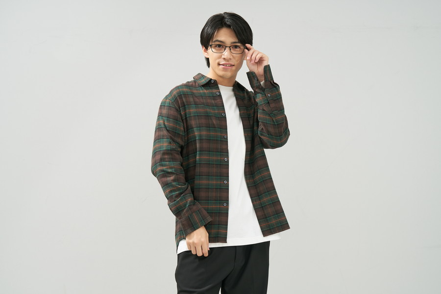 ウェリントン型メタルフレーム