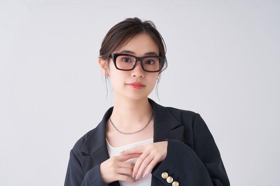 存在感のあるクラシックなウェリントン型