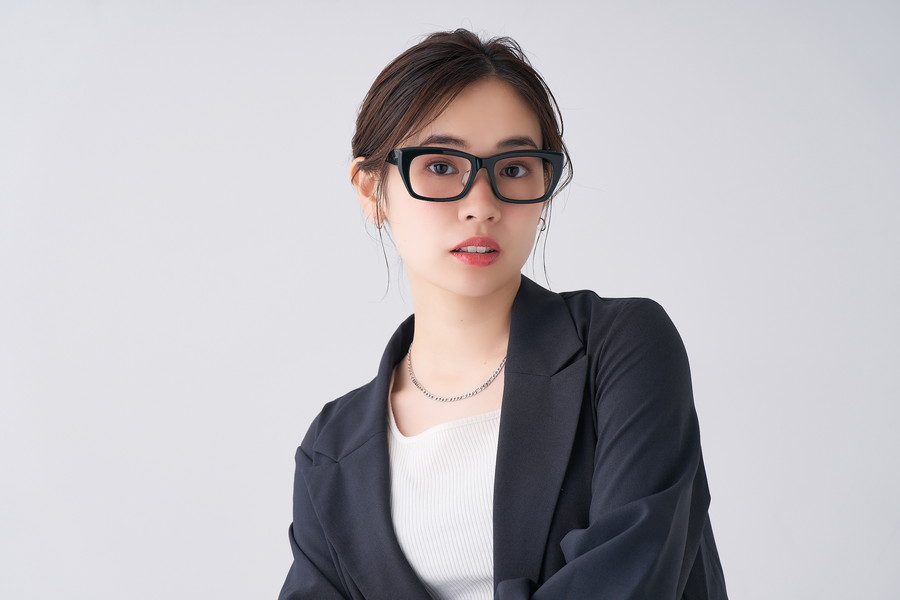 存在感のあるクラシックなウェリントン型