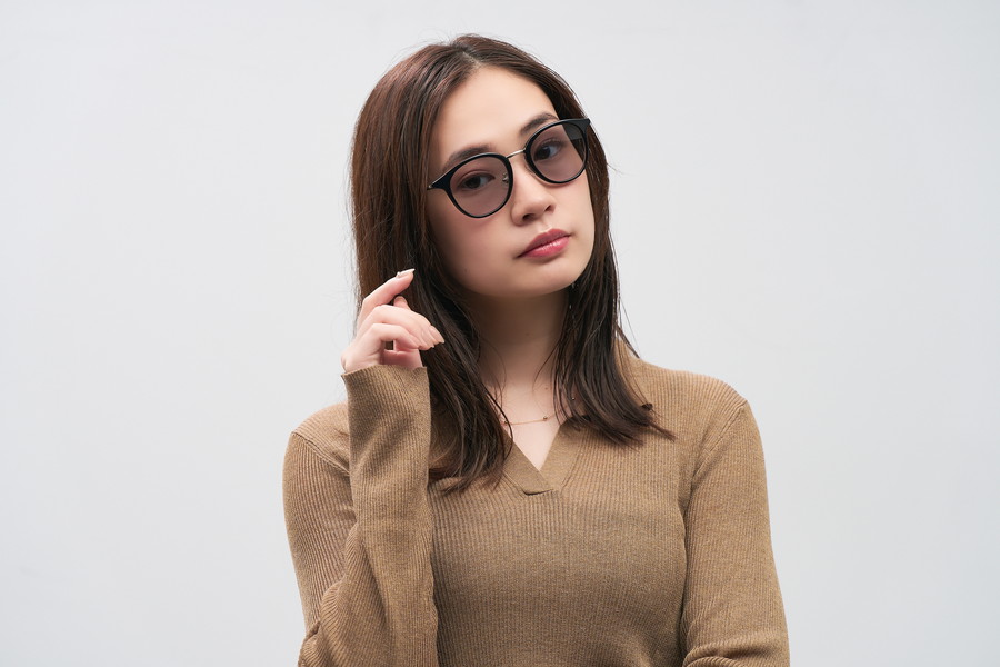 SUNCUTGlasses/UV100%CUT