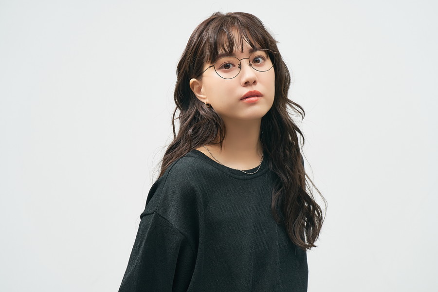 トレンド感のあるメタルフレーム/SKINNY METAL