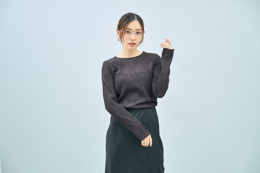 クラシックでレトロなウェリントン型