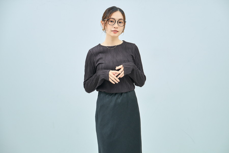 クラシックでレトロなウェリントン型