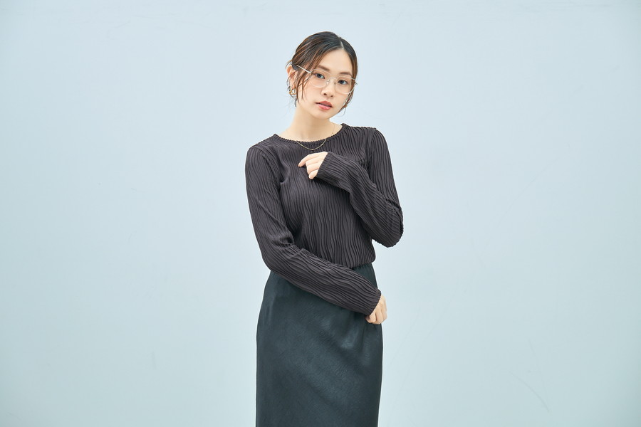 クラシックでレトロなウェリントン型