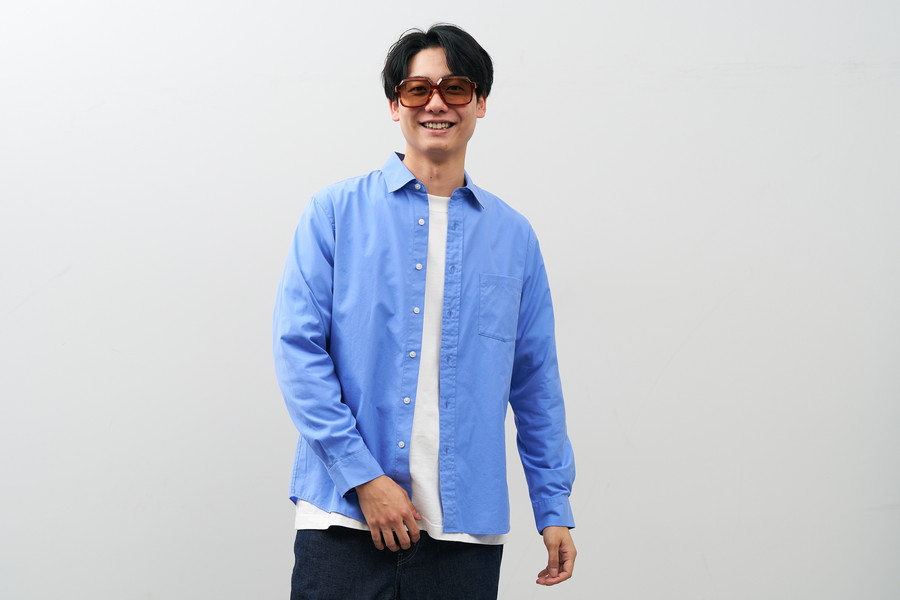 SUNCUTGlasses/存在感のあるウェリントン型サングラス（ZH261G03-49A1