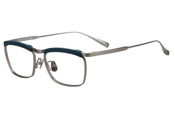 重厚感のあるウェリントン型チタンフレーム（ZM252003-72F1）｜メガネ