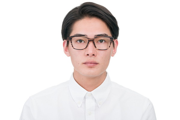 アウトレット価格]シンプルで重厚感のあるウェリントン/CLASSIC