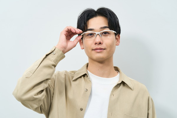 アクティブシーンにおすすめメガネ/Zoff SPORTS（ZA241054-10E1