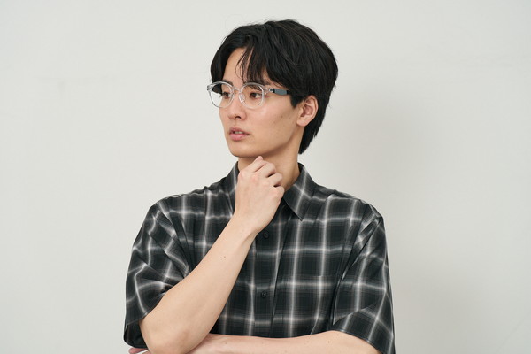 アクティブなライフスタイルに向けたボストン型(SNAP GRIP搭載