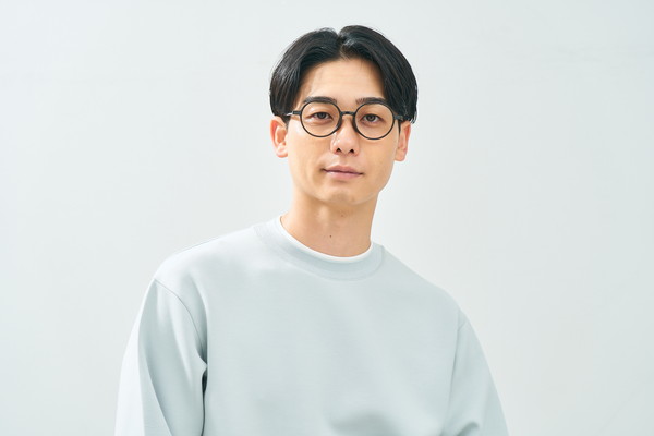 クラシックでレトロなラウンド型（ZA251038-44A1）｜メガネのZoff