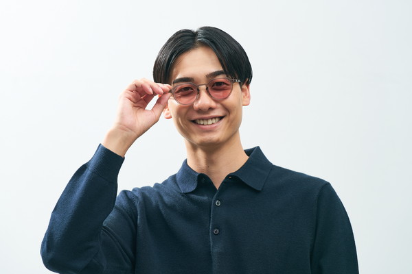 SHINE ゾロ 800x.jpeg?