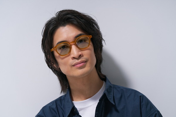 再値下げセール価格]TREND SUNGLASSES（ZF231G08-30C1）｜メガネ