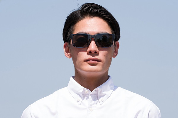 サン 再値下げセール価格]SPORTY SUNGLASSES/紫外線カット率99.9%以上