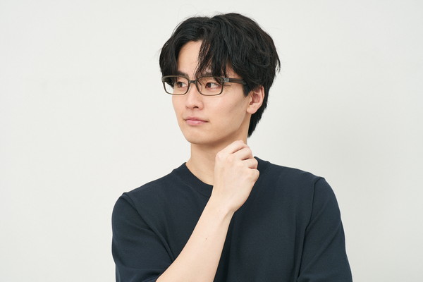 セール価格]軽くて壊れにくい Zoff SMART（ZN251019-64A1）｜メガネの