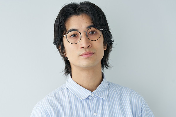 スペシャルプライス]立体的なカッティングを施したボストンフレーム