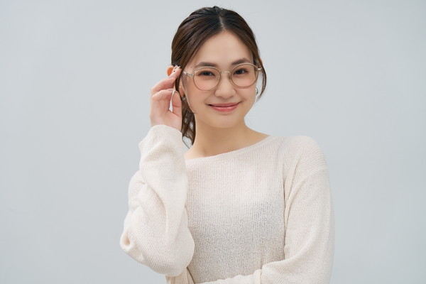 Zoff | Misato Mizukoshi #1（ZO252006-21A1）｜メガネのZoff