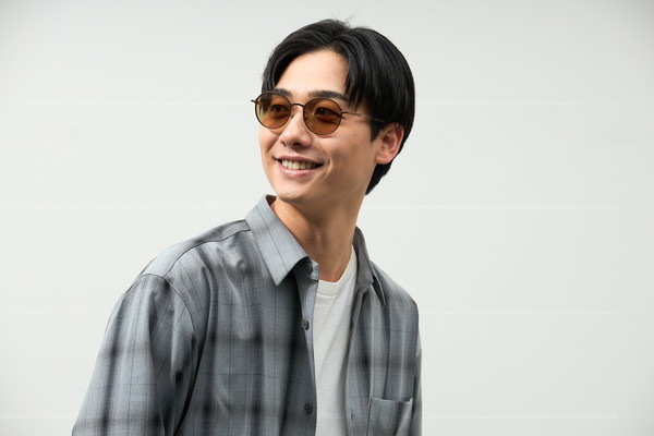 Amazon.co.jp: バイク 凡用 ヘッドライト ブラケット ステー