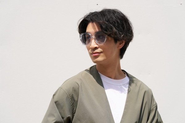 値下げ　Zoff color sunglasses ZF241GO2-14E2 セール価格]COLOR SUNGLASSES（ZF241G02-14E2）｜メガネのZoff