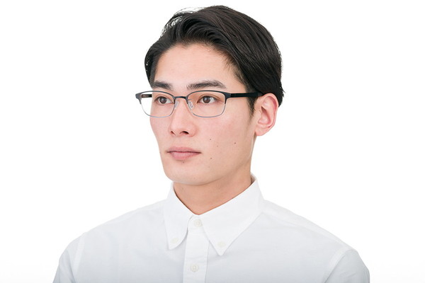 Begin特集商品][スペシャルプライス]軽くて壊れにくい Zoff