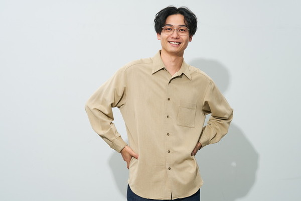 スペシャルプライス]クールな印象のウェリントンフレーム/CHIC