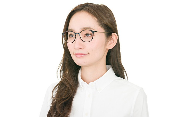 アウトレット価格][Begin特集商品]軽くて壊れにくい Zoff SMART