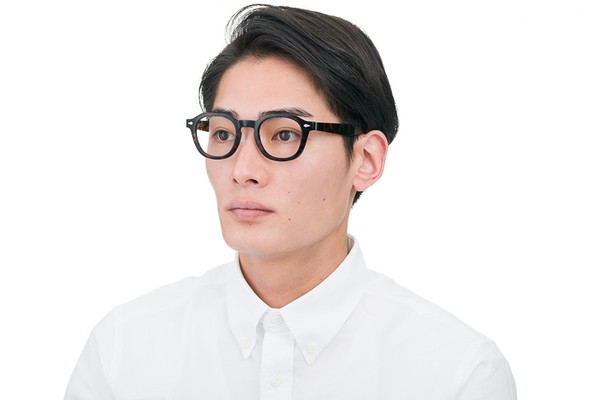 セール価格][Begin特集商品]似合うを科学したメガネ(Zoff NEW