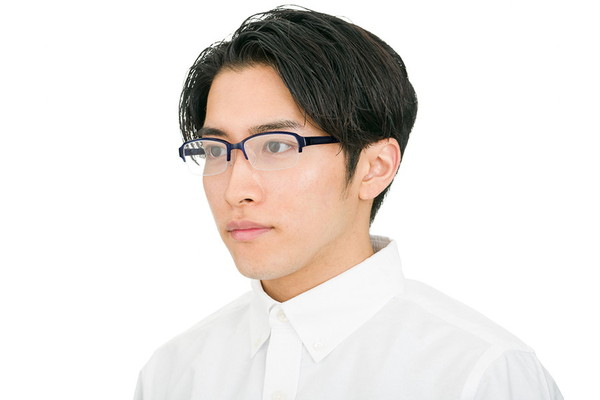 WEB限定価格]軽くて壊れにくい Zoff SMART Regular（ZN201013-72A1