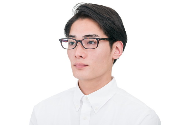 WEB限定価格]メタルパーツ使いがアクセントの、すっきりフォルム