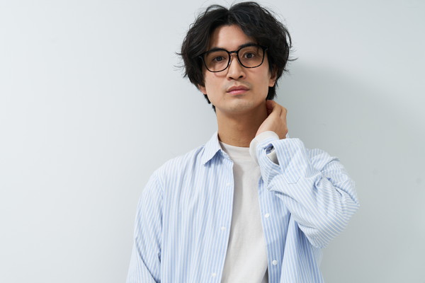 Zoff  ウェリントン遠近両用+1.5  20%グレーカラーレンズ Zoff Colors Zoffの選べるカラーレンズ｜メガネのZoffオンライン