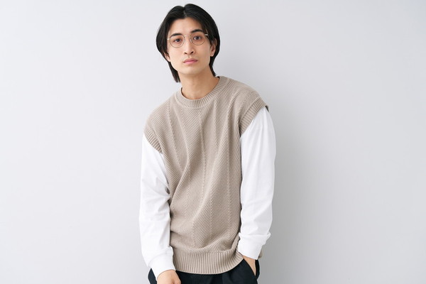 ✨極美品✨GIANFRANCO FERRE 長袖 カットソー ( L ) FANNI LEMMERMAYER/ V NECK CARDIGAN |アルパカVネックカーディガン