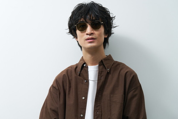 TREND SUNGLASSES/紫外線カット率99.9%以上（ZY212G07-56E1