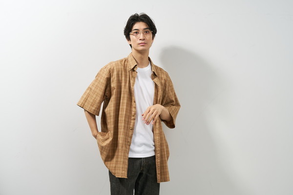 セール価格]トーンアップできるオーバルフレーム/STANDARD MUSE