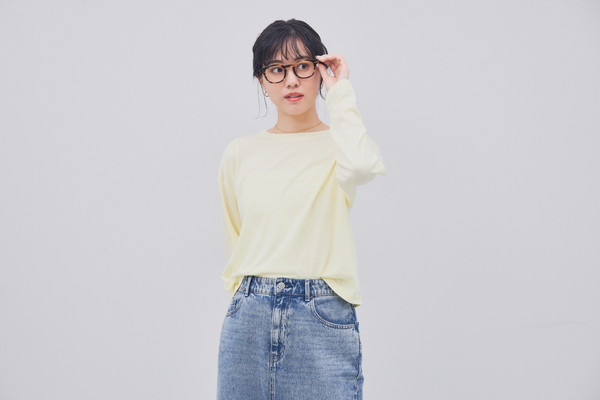 丸みのある太めのウェリントン（ZA201012-43A1）｜メガネのZoff