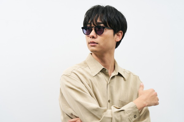 ボストン型サングラス/TREND(WEB限定商品)(調光レンズ搭載