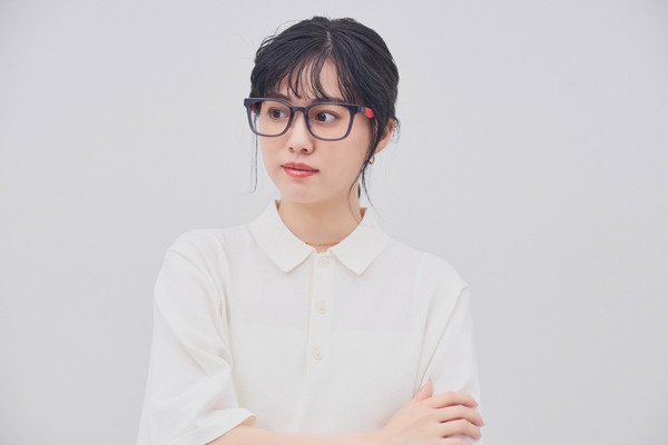 アクティブなライフスタイルに向けたウェリントン型 (SNAP GRIP搭載