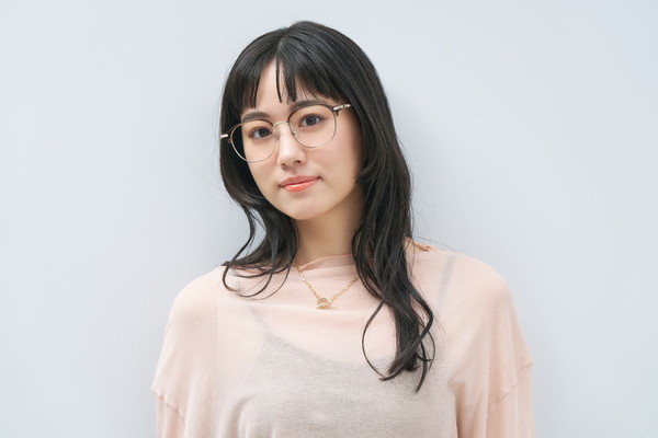 スペシャルプライス]大きめサイズ感が特徴的なウェリントンフレーム