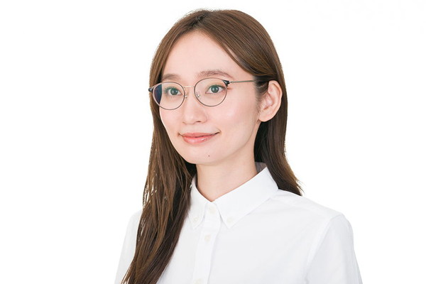 スペシャルプライス]やさしい雰囲気をまとったメタルフレーム