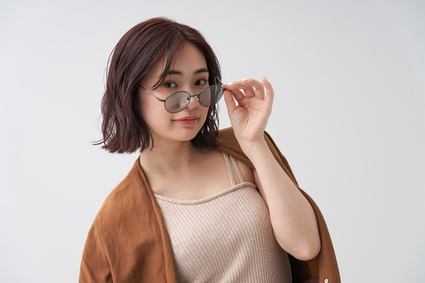 ネオクラ TREND SUNGLASSES（ZF232G04-57F1）｜メガネのZoffオンラインストア