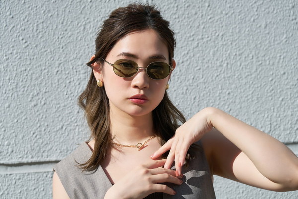 COLOR SUNGLASSES ZN242G01-56E1】(サングラス UNISEX オーバル