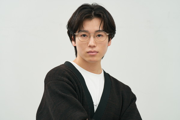 Zoff | Misato Mizukoshi #1（ZO252006-21A1）｜メガネのZoff