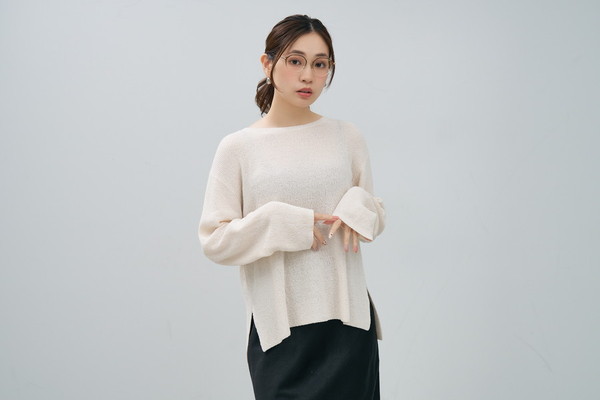 華やかさのあるボストン型チタンフレーム（ZG253005-48E1）｜メガネの