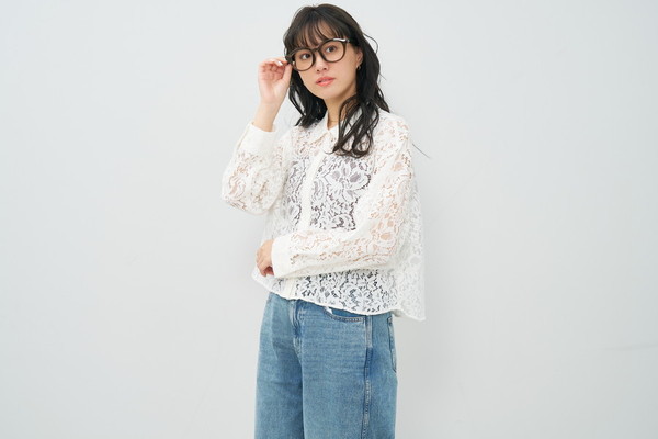 ブラックフライデー限定価格]かけるだけで存在感がある太縁メガネ