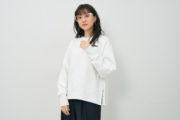 ブラックフライデー限定価格]かけるだけで存在感がある太縁メガネ