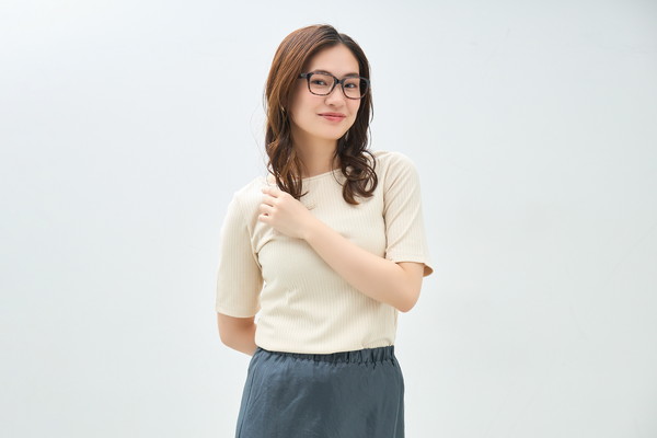 めり(セルフィ選択) 楽天市場】Neu interesse / ノイインテレッセ [ Farbe